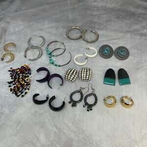 Lot 13 Vintage 70s Costume Jewelry Earrings Hoops Gold Tone Boho Silver Tone